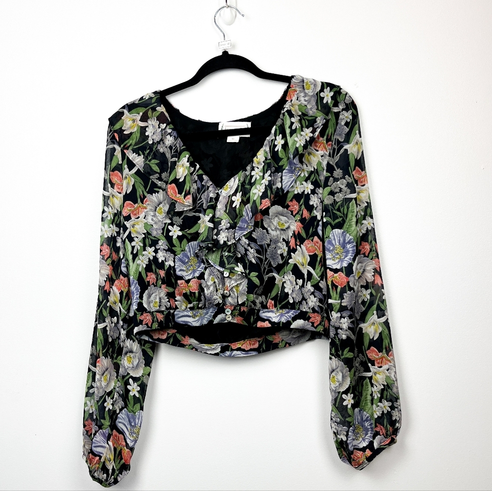 Love Riche Long Sleeve Cropped Button-Up Floral Blouse